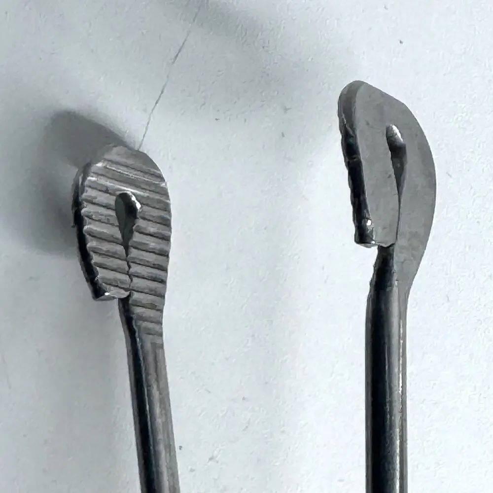 VTG Clay Adams Stainless Kitchen Utensil Salad Grabber Gripper Tongs USA